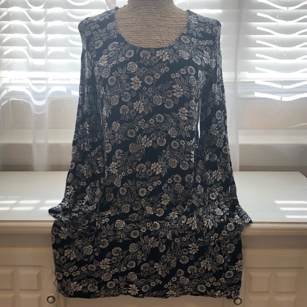Xhilaration Floral Dress